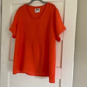 Flax pin tuck top.